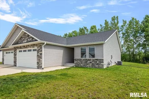 3910 Westgate Dr, Springfield, IL 62711 photo 2