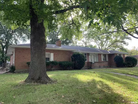 1629 Curtis Creek Rd, Quincy, IL 62301