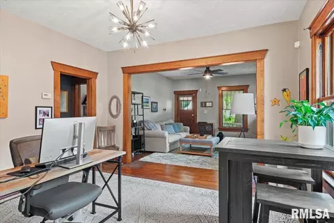 1513 S Douglas Ave, Springfield, IL 62704 photo 10