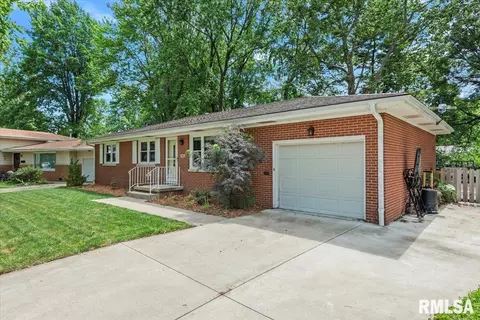 Other - 2068 Cambridge Rd, Springfield, IL 62704 photo 3 of 16