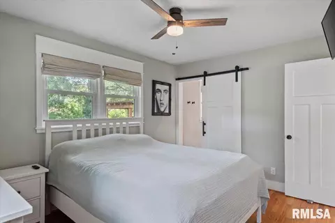 Bedroom - 2068 Cambridge Rd, Springfield, IL 62704 photo 2 of 4