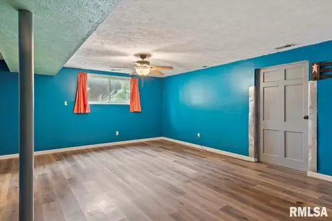 Other - 2401 Devonshire Rd, Springfield, IL 62703 photo 7 of 13