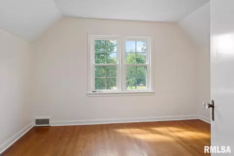 Bedroom - 1820 Noble Ave, Springfield, IL 62704 photo 1 of 10