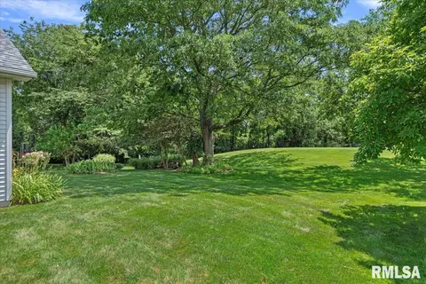 Exterior - 2508 Tartan Way, Springfield, IL 62711 photo 10 of 10