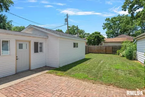 1829 S Walnut St, Springfield, IL 62704 photo 45