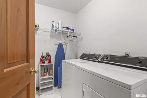 Other - 3204 Eagle Watch Dr, Springfield, IL 62711 photo 1 of 9