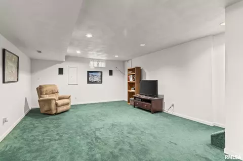 Other - 3204 Eagle Watch Dr, Springfield, IL 62711 photo 7 of 9