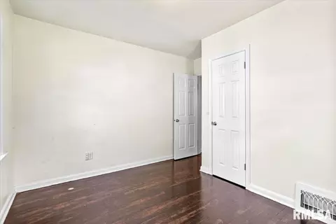 Bedroom - 1011 Bryn Mawr Blvd, Springfield, IL 62703 photo 5 of 6