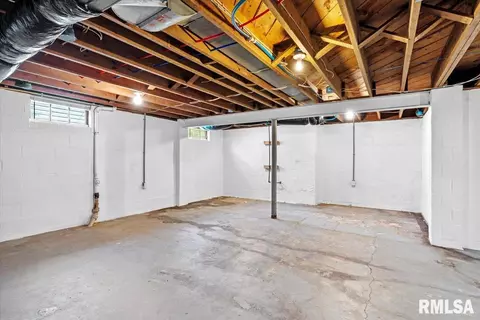 Other - 1011 Bryn Mawr Blvd, Springfield, IL 62703 photo 4 of 6