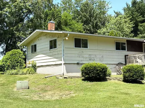 Other - 573 Matthews Ct, Oneida, IL 61467 photo 1 of 13