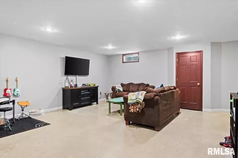 508 Tecumseh Trl, Springfield, IL 62711 photo 37