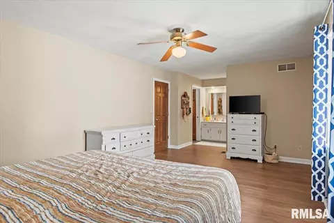 508 Tecumseh Trl, Springfield, IL 62711 photo 24