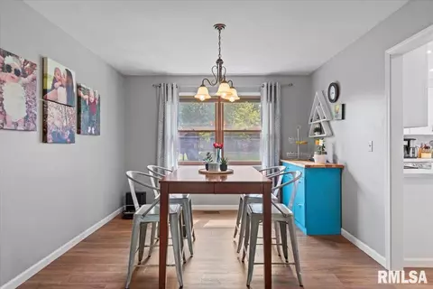 508 Tecumseh Trl, Springfield, IL 62711 photo 13