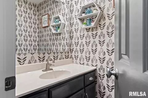 508 Tecumseh Trl, Springfield, IL 62711 photo 21