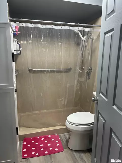 Bath - 700 S 20th St, Quincy, IL 62301 photo 1 of 1