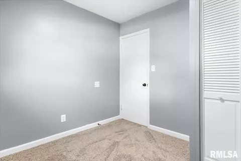 3320 Buckner St, Springfield, IL 62703 photo 16
