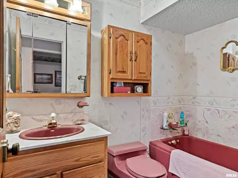 10 Hollybrook Dr, Springfield, IL 62702 photo 15