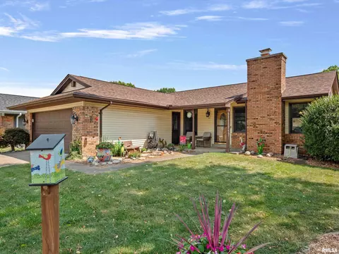 10 Hollybrook Dr, Springfield, IL 62702 photo 3