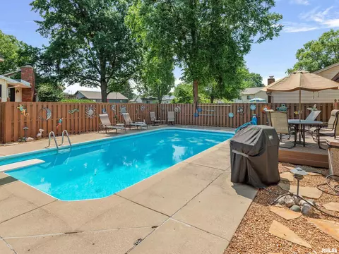 10 Hollybrook Dr, Springfield, IL 62702 photo 29