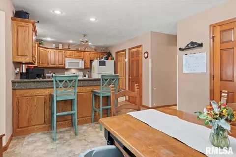 1420 Weston Pointe Dr, Springfield, IL 62704 photo 17