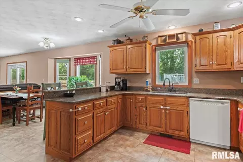 1420 Weston Pointe Dr, Springfield, IL 62704 photo 19