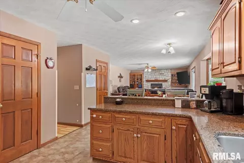 1420 Weston Pointe Dr, Springfield, IL 62704 photo 20
