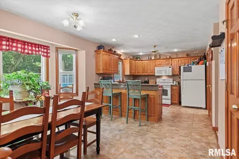 1420 Weston Pointe Dr, Springfield, IL 62704 photo 15