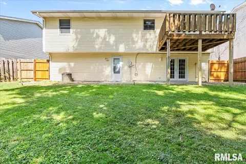 913 Diane Ct, Springfield, IL 62702 photo 31