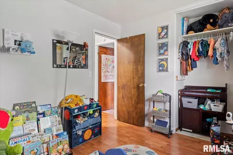 1811 Fairfield Dr, Springfield, IL 62702 photo 18