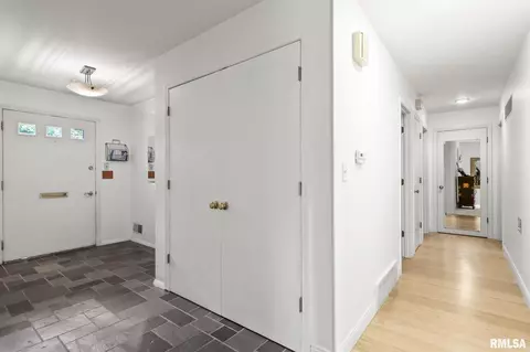 Entry Way - 1613 Denison Dr, Springfield, IL 62704 photo 1 of 2