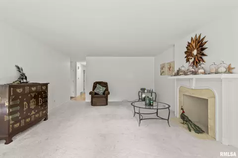 Living - 1613 Denison Dr, Springfield, IL 62704 photo 1 of 2