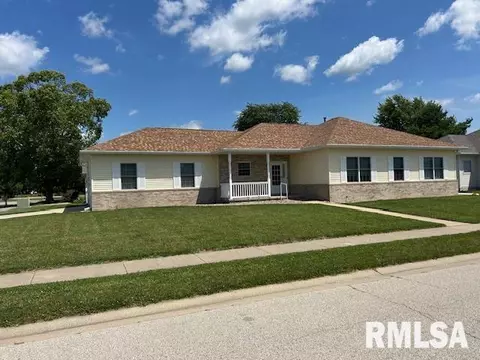 4424 Venetian Dr, Springfield, IL 62703