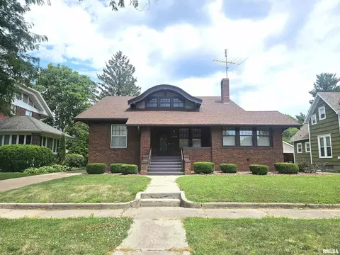 1155 N Cherry St, Galesburg, IL 61401