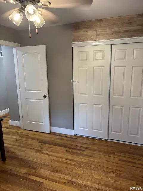 Other - 1609 W Iles Ave, Springfield, IL 62704 photo 5 of 9