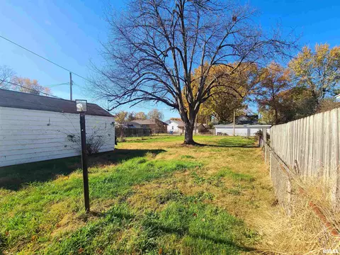 1113 N Rutledge St, Springfield, IL 62702 photo 9