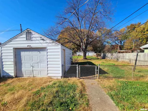 1113 N Rutledge St, Springfield, IL 62702 photo 8