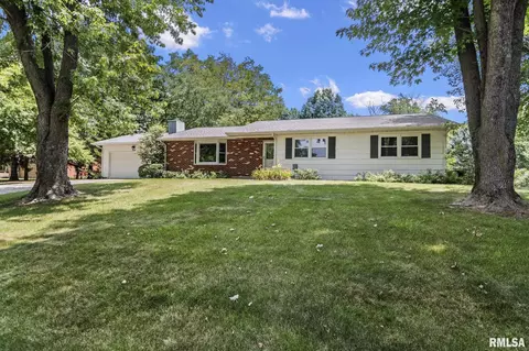 7660 Tumbleweed Trl, Springfield, IL 62707 photo 2