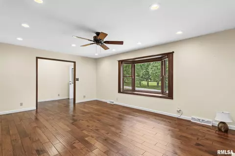 7660 Tumbleweed Trl, Springfield, IL 62707 photo 8
