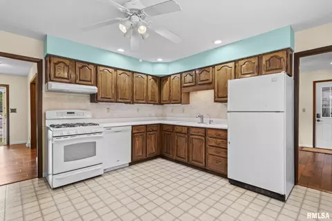 7660 Tumbleweed Trl, Springfield, IL 62707 photo 14