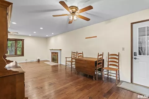 7660 Tumbleweed Trl, Springfield, IL 62707 photo 10