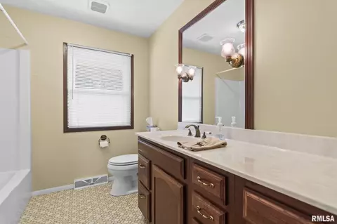 7660 Tumbleweed Trl, Springfield, IL 62707 photo 23
