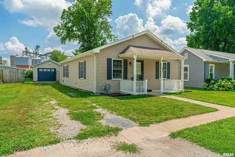 103 W Greene St, Tallula, IL 62688