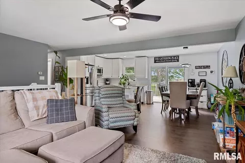 12 Rainbow Rd, Springfield, IL 62712 photo 7