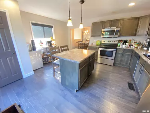3341 Butler St, Springfield, IL 62703 photo 8