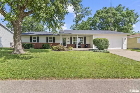 2408 Delaware Dr, Springfield, IL 62702