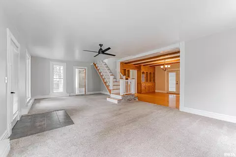 110 North St, Emden, IL 62635 photo 9