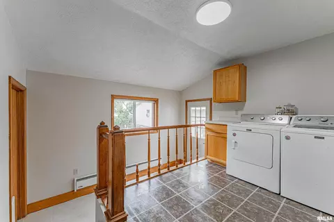 110 North St, Emden, IL 62635 photo 21
