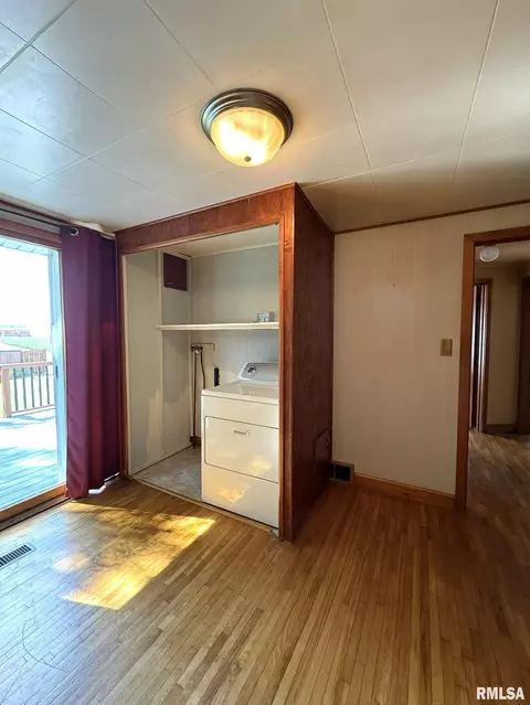 312 N Yates St, Alpha, IL 61413 photo 19