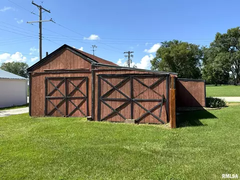 312 N Yates St, Alpha, IL 61413 photo 7
