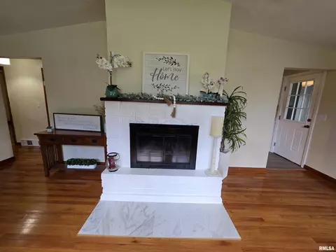 3714 E Hooker St, Springfield, IL 62703 photo 13